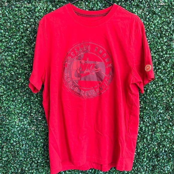 NIKE Locally Known World Recognized Shirt in Red Infrared Gold Air Max, Size XL! - Picture 3 of 7
